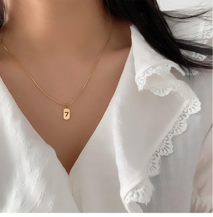 숫자7 행운목걸이