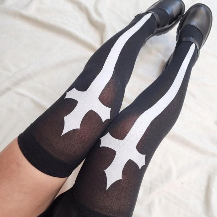 교회 행사 수녀 코스프레 오버니삭스 스타킹